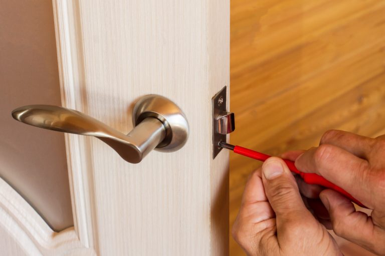 assembly-lock-with-handles-latch-interior-door